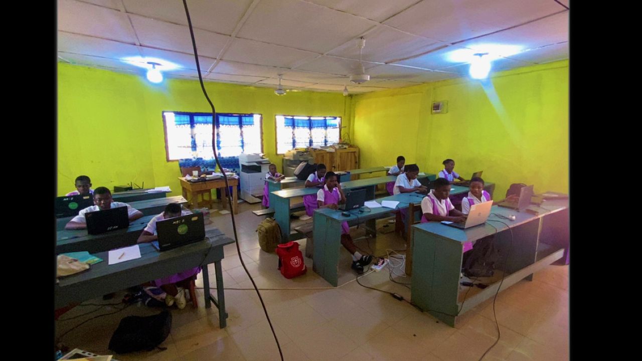 Computing Lesson - JHS 1-26